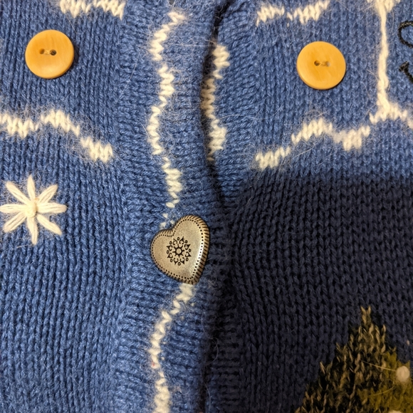 Ugly Christmas Sweater, Vintage, Quaker Factory Sweater, Size Large, in… - Picture 8 of 9